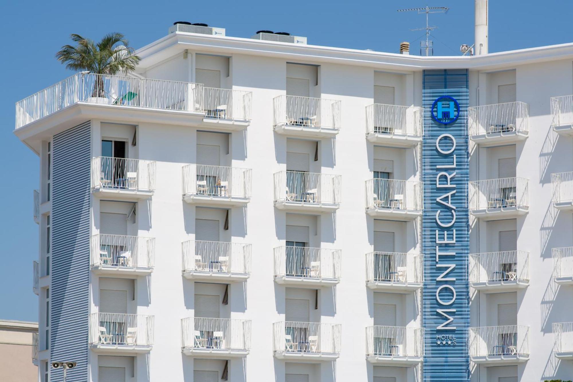 Montecarlo Hotel 3*
