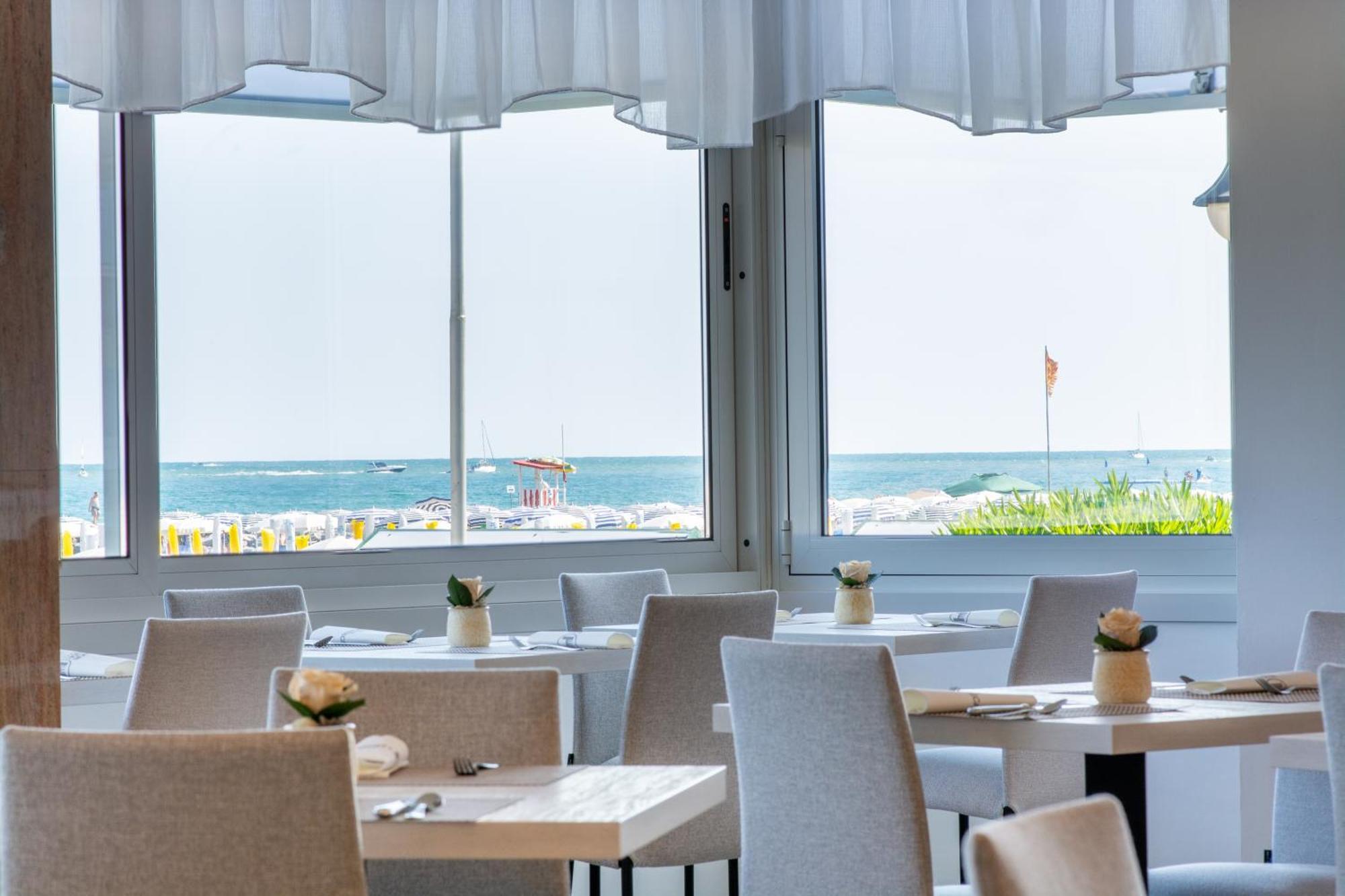 Montecarlo Hotel 3*